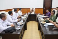 Gubernur Banten, Kepala Dinas Pertanian Provinsi Banten, Kepala Dinas Lingkungan Hidup dan Kehutanan Provinsi Banten menerima Kunjungan Rombongan PT Perkebunan Nusantara (PTPN) IV regional I Distrik Jawa Barat-Banten membahas optimalisasi perkebunan sawit di Provinsi Banten