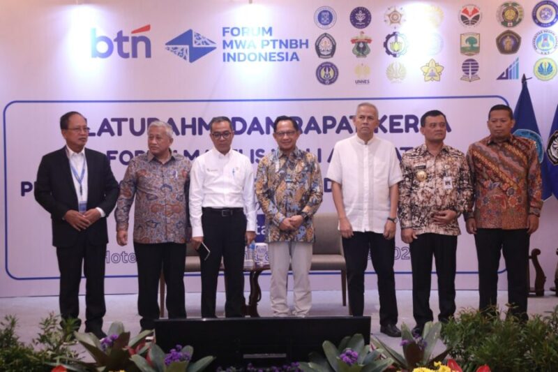 acara Silaturahmi dan Rapat Kerja Forum Majelis Wali Amanat (MWA) PTN-BH 2025