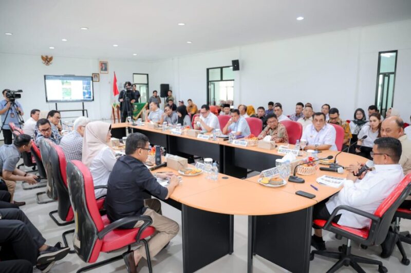Rapat Koordinasi Dukungan Penyediaan Tanah untuk Pembangunan SPPG bersama Kepala Badan Gizi Nasional (BGN) dan seluruh kepala daerah kabupaten/ kota se-Provinsi Banten