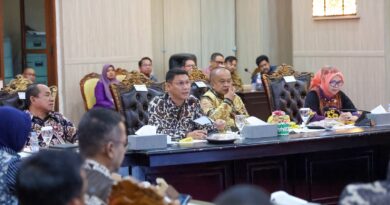 Evaluasi SAKIP 2025: Gubernur Andra Soni Ajak ASN Wujudkan Pemerintahan Akuntabel dan Berdampak bagi Masyarakat Evaluasi SAKIP 2025: Gubernur Andra Soni Ajak ASN Wujudkan Pemerintahan Akuntabel dan Berdampak bagi Masyarakat