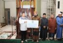 Salat Subuh Bersama Warga, Kasatgas PRR Salurkan Bantuan Kemendagri di Aceh Timur