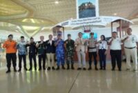 Foto bersama unsur pengamanan YIA dari TNI dan Polri, BMKG, Balai Karantina, serta berbagai pihak terkait lainnya (istimewa)