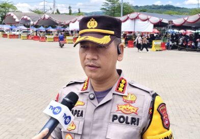 Polda Banten Koordinasi Contraflow Antisipasi Lonjakan Kendaraan di Merak Polda Banten Koordinasi Contraflow Antisipasi Lonjakan Kendaraan di Merak