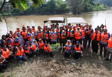 Abdul Harris Bobihoe Dorong Sinergi Lintas Sektor Jaga Kebersihan Kali Bekasi