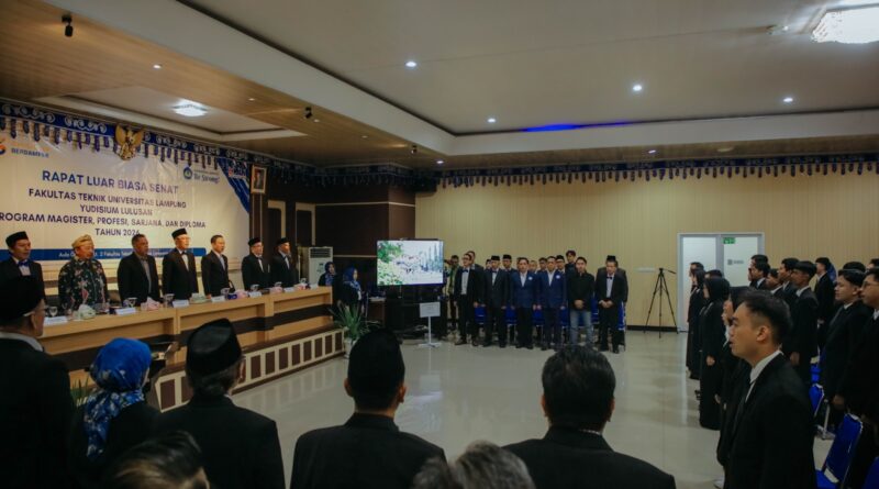 Sekdaprov Lampung Tekankan Pentingnya Keterampilan dan Adaptasi bagi Lulusan