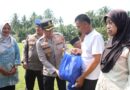Kapolres Pandeglang Hadiri Program Polmas Dirgantara dan Penyaluran Bansos