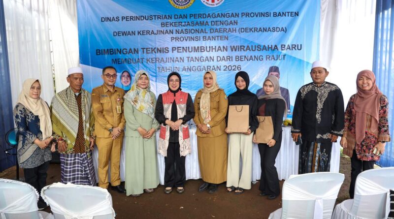 Dekranasda Banten Gelar Bimtek Rajut untuk Tumbuhkan Wirausaha Baru