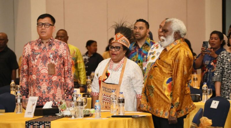 Data OAP Jadi Fokus Wamendagri Ribka Haluk dalam Penguatan Otsus Papua Data OAP Jadi Fokus Wamendagri Ribka Haluk dalam Penguatan Otsus Papua