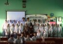 Mahasiswa dan Dosen UWM Dampingi Siswa Praktik Komunikasi Aman di Media Sosial