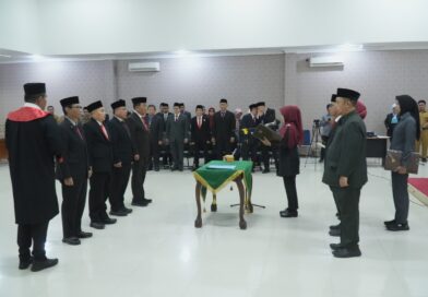 Lantik Pejabat Baru, Bupati Pandeglang Dewi Setiani: Kami Butuh Pejabat yang Mampu Berlari Cepat!