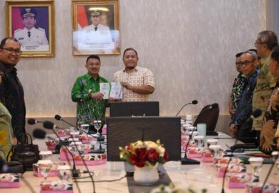 Harris Bobihoe Sambut DPRD Banjarbaru, Peningkatan PAD Jadi Agenda Utama