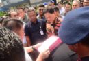 Herman Deru Turun Tangan Hadapi Aksi Mahasiswa, Tegaskan Komitmen Perbaikan Layanan Publik Herman Deru Turun Tangan Hadapi Aksi Mahasiswa, Tegaskan Komitmen Perbaikan Layanan Publik