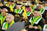 Foto wisuda UMY periode  IV Tahun Akademik 2025/2026