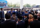 Mendagri Tito Ikuti Upacara Hari Bhayangkara ke-80, Tegaskan Sinergi Polri dan Pemerintah
