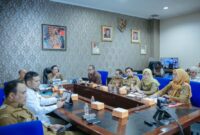 Suasana Ruang Rapat Teknis Pengendalian Inflasi yang dipimpin Sekdaprov Lampung Marindo Kurniawan