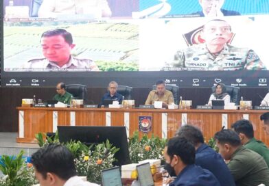 Sekjen Kemendagri Ingatkan Pemda Pastikan Usulan Penerima Bantuan Rumah Tepat Sasaran Sekjen Kemendagri Ingatkan Pemda Pastikan Usulan Penerima Bantuan Rumah Tepat Sasaran