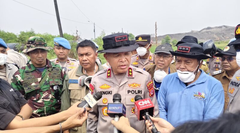Kapolda Banten Kawal Penanganan Kebakaran TPA Jatiwaringin hingga Tuntas