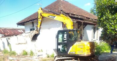 Arus Bawah PDI Desak Transparansi Pembongkaran Sembilan Rumah Warisan Belanda PT KAI