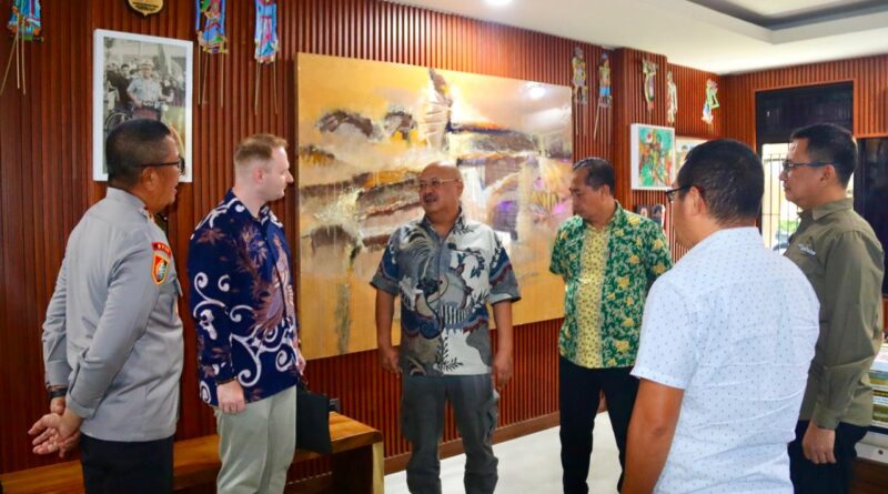 PTIK Terima Kunjungan Dr. Nikita Kuklin Rusia dalam Upaya Pengayaan Wawasan Keamanan