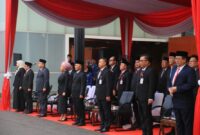 Sekda Sumsel bersama jajaran Forkopimda dan pimpinan perangkat daerah mengikuti Apel Gabungan Hari Koperasi Nasional di Halaman Kantor Gubernur Sumatera Selatan, Palembang
