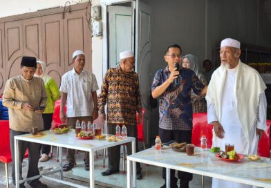 Gerai UMKM Syariah Sergai Resmi Hadir, Usung Ekonomi Kerakyatan dan Harga Sembako Terjangkau Gerai UMKM Syariah Sergai Resmi Hadir, Usung Ekonomi Kerakyatan dan Harga Sembako Terjangkau