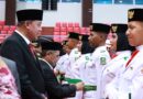 Kukuhkan Paskibraka Kota Bekasi, Tri Adhianto Tekankan Tanggung Jawab dan Kebanggaan Orang Tua Kukuhkan Paskibraka Kota Bekasi, Tri Adhianto Tekankan Tanggung Jawab dan Kebanggaan Orang Tua