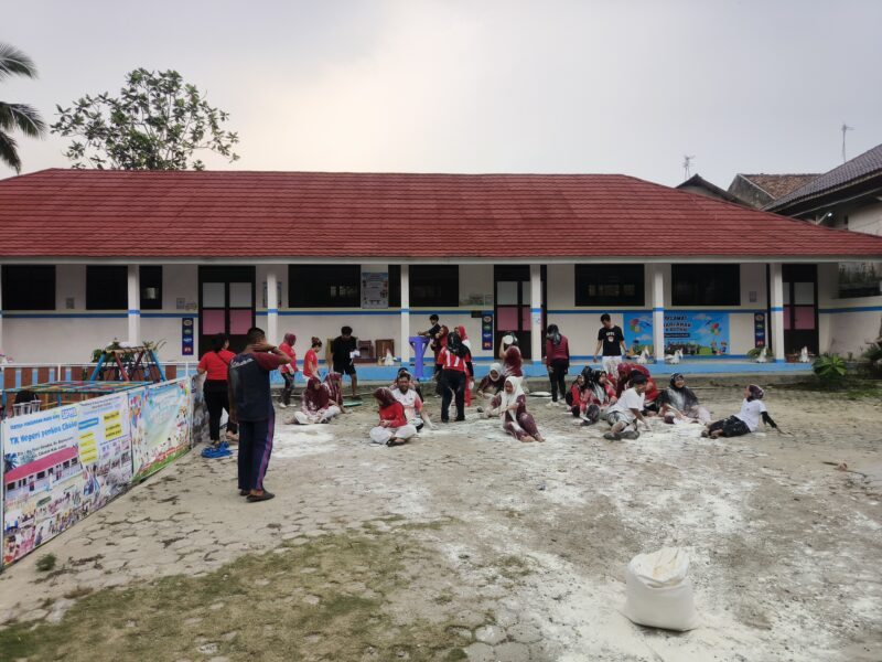 Semarak HUT RI, Dapur MBG SPPG Lebak Cibadak Bojong Leles Perkuat Solidaritas