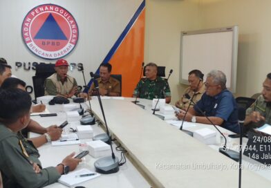 Danrem Dorong Solidaritas untuk NTT, DIY Siapkan Bantuan bagi Korban Gempa Danrem Dorong Solidaritas untuk NTT, DIY Siapkan Bantuan bagi Korban Gempa