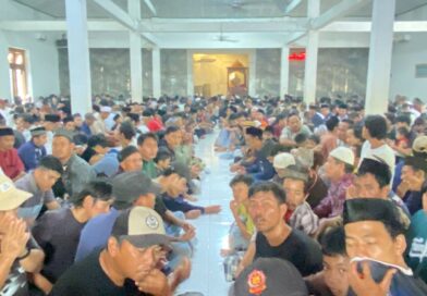 Semarak Maulid Nabi di Kampung Kepuh Sindangheula, Tradisi Panjang Mulud Jadi Warisan Budaya Semarak Maulid Nabi di Kampung Kepuh Sindangheula, Tradisi Panjang Mulud Jadi Warisan Budaya