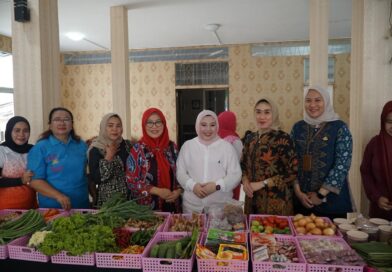 Lomba Masak Meriah, Lidyawati Cik Ujang Ajak Peserta Hadirkan Masakan Penuh Cinta Lomba Masak Meriah, Lidyawati Cik Ujang Ajak Peserta Hadirkan Masakan Penuh Cinta