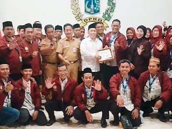 Ida Mahmudah, Dorong Pemprov DKI Jakarta Berikan Hibah Bus Ke Demak.