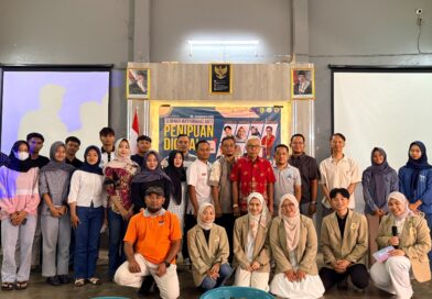Warga Pokoh Kidul Diedukasi Mahasiswa UGM soal Bahaya Penipuan Digital
