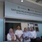 Foto dr. Iman Permana (tengah) saat melakukan audit di SPPG Madrasah Mu'allimin