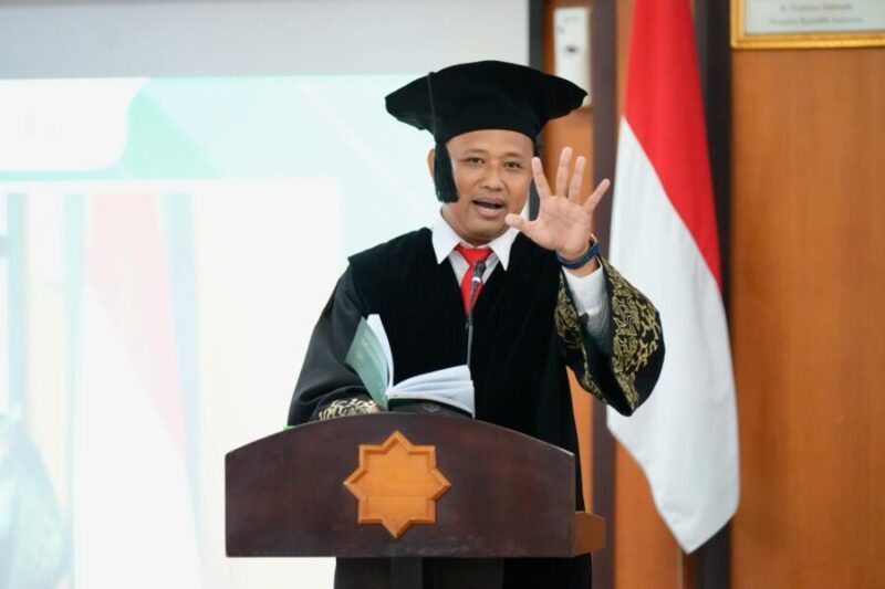 Foto Guru Besar Partai Politik dan Sistem Kepartaian UMY, Prof. Dr. phil. Ridho Al-Hamdi, M.A.,