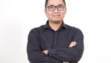 Foto Dosen Prodi Pendidikan Bahasa Inggris, Endro Dwi Hatmanto, S.Pd., M.A., Ph.D.  