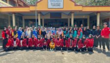 Foto tim PPK Ormawa HIMFA UMY melakukan observasi ke warga Tuksono