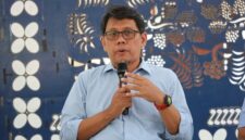 Sekretaris Disperindag Sleman, Aris Herbandang, menjelaskan program pendampingan digital bagi pedagang pasar tradisional agar mampu beradaptasi dengan perubahan perilaku belanja masyarakat.