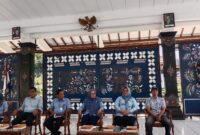 Suasana konferensi pers Sleman Creative Weeks 2026 di Pendopo Rumah Dinas Bupati Sleman, memperkenalkan rangkaian festival lintas disiplin seni dan budaya kepada awak media.