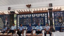 Suasana konferensi pers Sleman Creative Weeks 2026 di Pendopo Rumah Dinas Bupati Sleman, memperkenalkan rangkaian festival lintas disiplin seni dan budaya kepada awak media.
