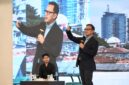 Wamendagri Bima Arya Sugiarto menyampaikan materi di hadapan mahasiswa baru pada kegiatan PKKMB Corsara 2026–2027 di Universitas Komputer Indonesia, Bandung, Selasa (22/9/2026). (Foto: Puspen Kemendagri)