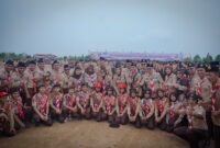 foto bersama jajaran Forkopimda dan anggota pramuka usai Apel Besar Hari Pramuka ke-65 di Bumi Perkemahan Daerah (Buperda) Kota Baru, Jati Agung, Lampung Selatan, Selasa (22/9/2026).