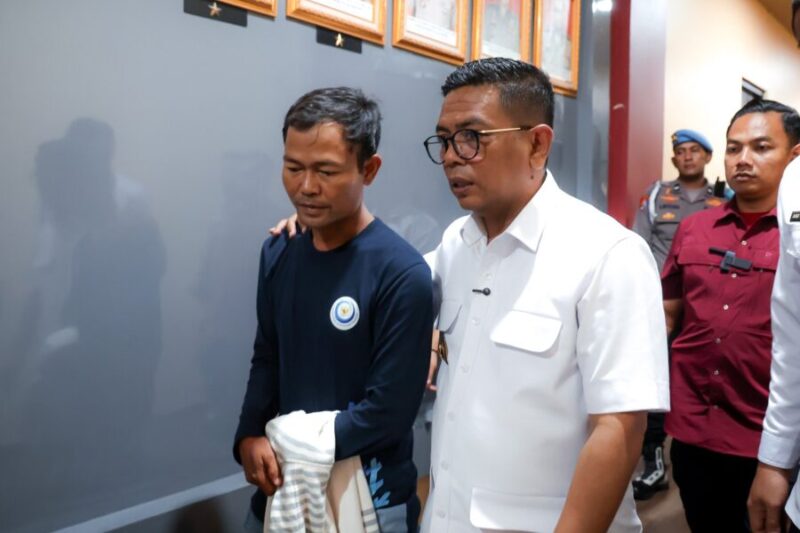 Gubernur Banten dampingi keluarga korban.
