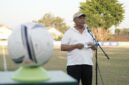 Bupati Sleman Harda Kiswaya memberikan sambutan saat pembukaan Liga Seri A Askab PSSI Sleman 2026 di Lapangan Jangkang, Widodomartani, Ngemplak, Selasa (22/9/2026).