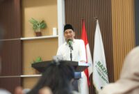 Wakil Gubernur Banten Achmad Dimyati Natakusumah mengajak masyarakat menunaikan zakat, infak, dan sedekah melalui lembaga resmi seperti BAZNAS.